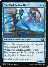 Shielded Aether Thief - #44 - Uncommon - Inglés